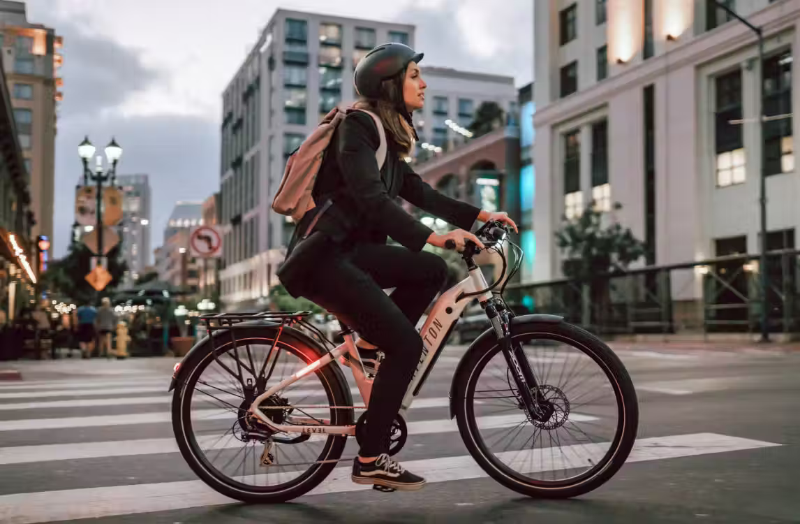 Aventon LEVEL.2 Commuter Step-Thru E-Bike
